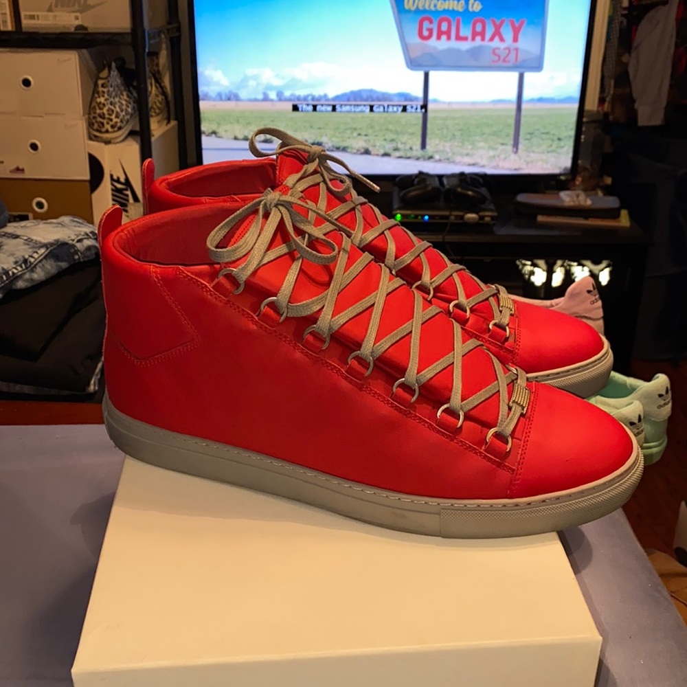 Balenciaga Arena High Red & Grey